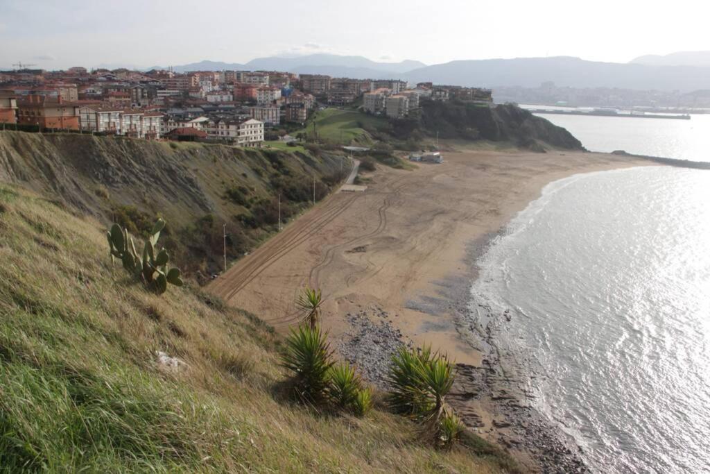 Aixerrota Apartamentos B Getxo ภายนอก รูปภาพ