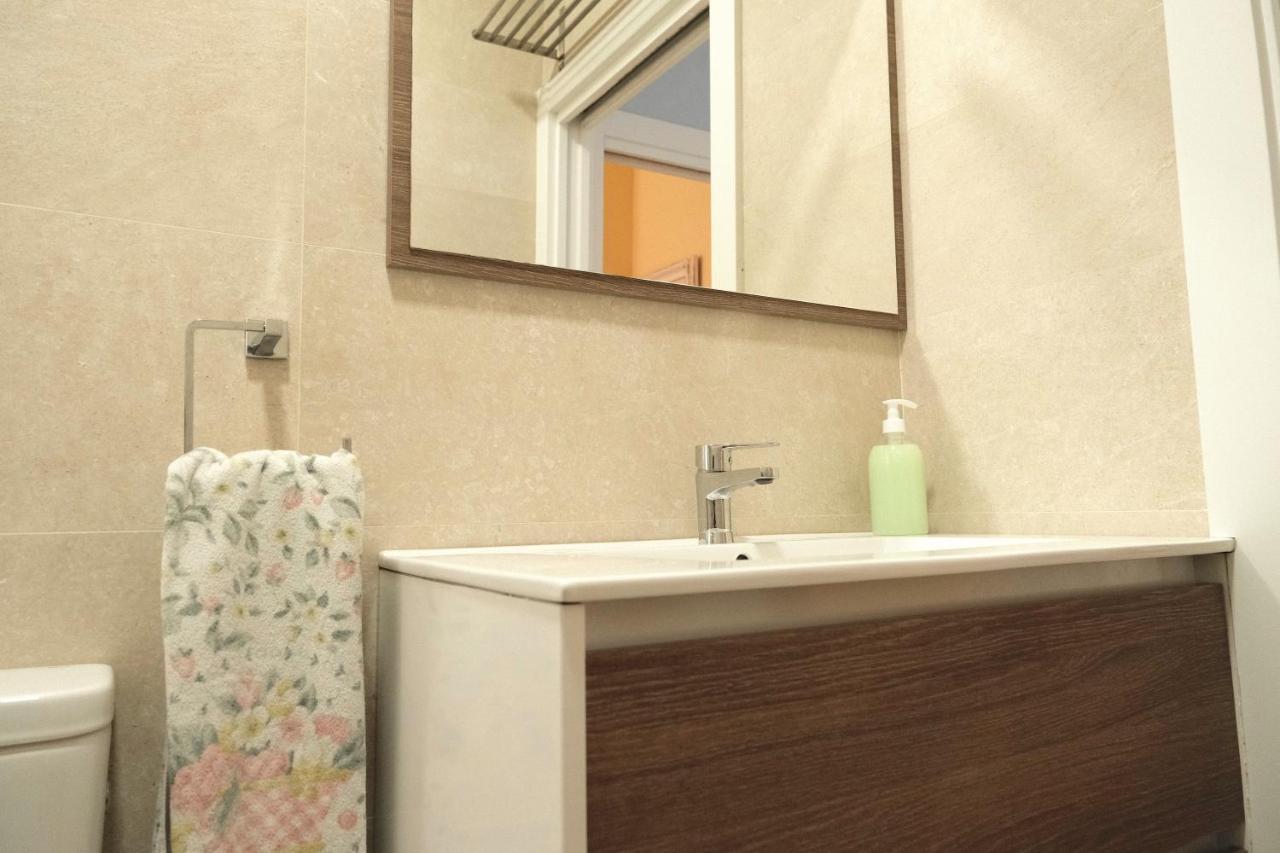 Aixerrota Apartamentos B Getxo ภายนอก รูปภาพ